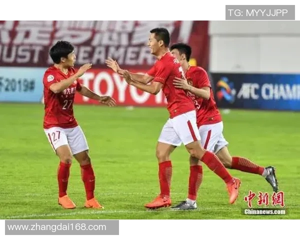 墨尔本胜利新赛季转会动态分析及球员引进策略探讨